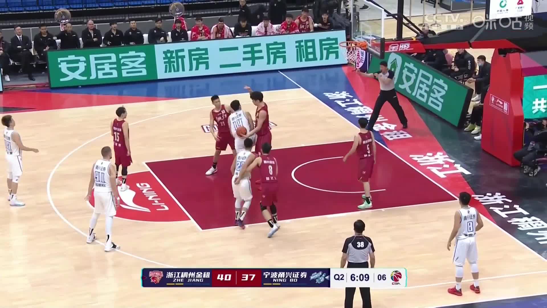 火药味十足！浙江和宁波男篮爆发冲突